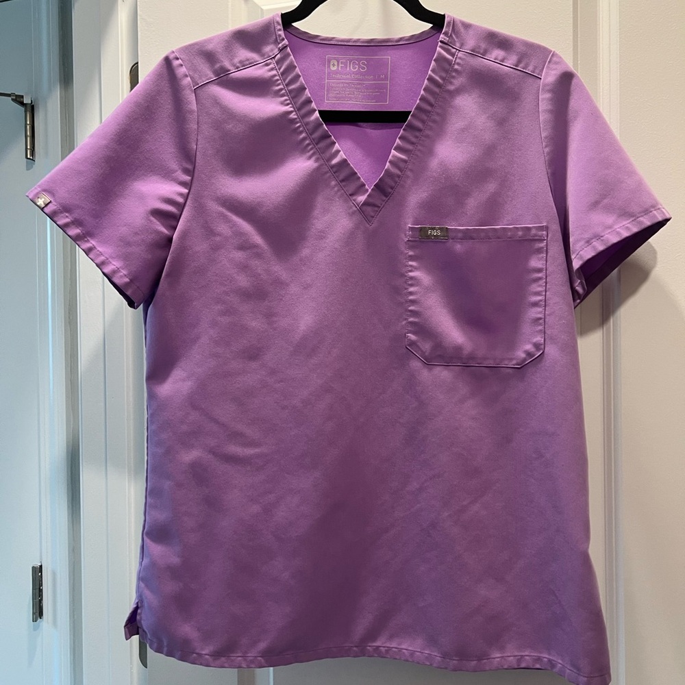 FIGS Purple Scrub Set